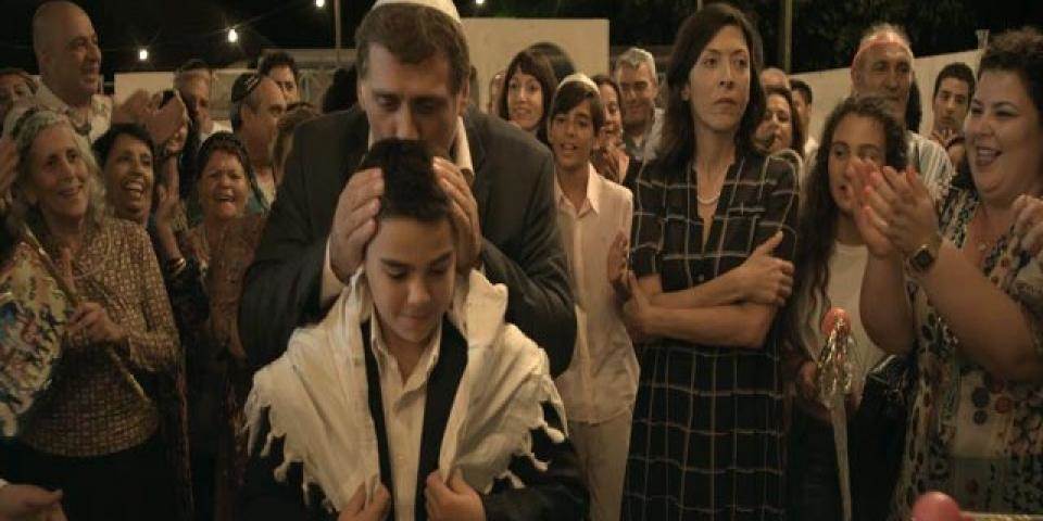 משלמים בהקפה: הסרט הישראלי החדש שכובש את הלב